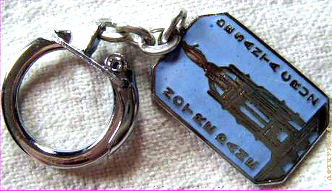 ORAN PORTE CLES (96).JPG